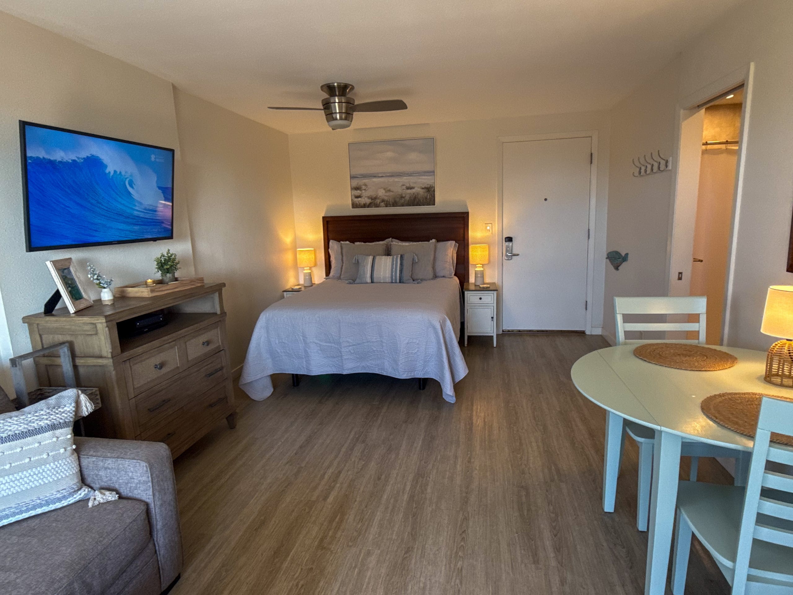Condo in Kihei · ★4.93 · Studio · 2 beds · 1 bath - Image 12