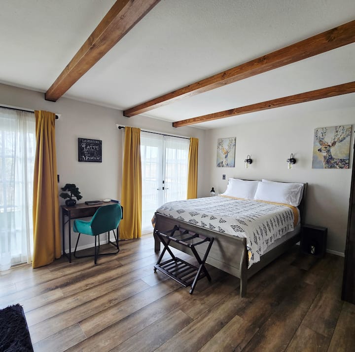 Mission Bay Canyon Retreat - La Jolla, San Diego