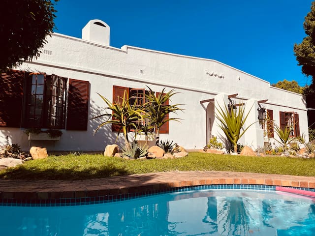 Little Barn, Cape Town farmhouse