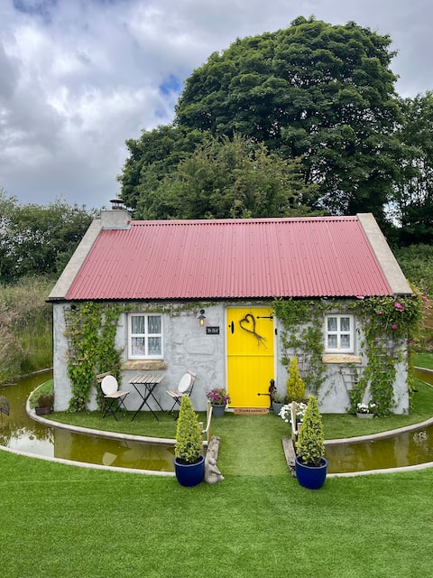 5* Luxury Cottage, Adults Only in Co. Monaghan