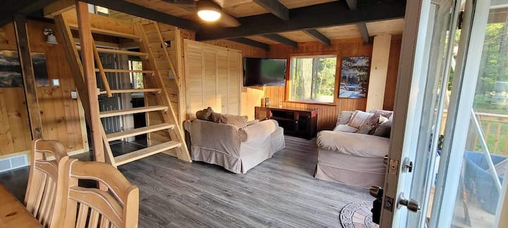 Pine Acres Getaway North - Michigan
