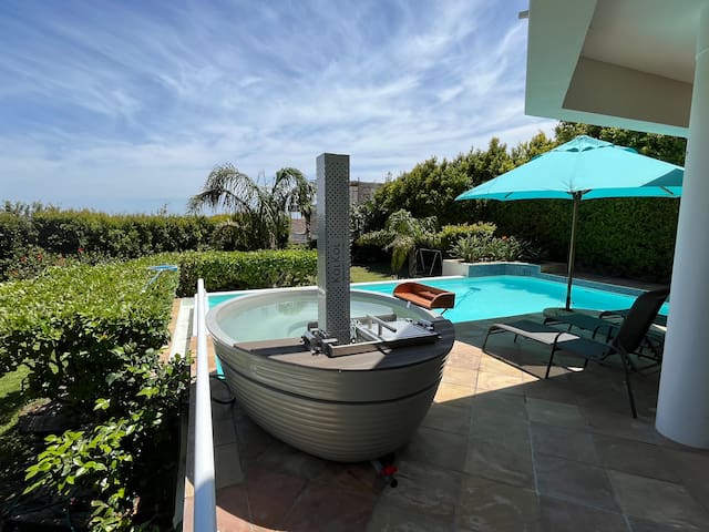 Spacious Villa in perfect location!