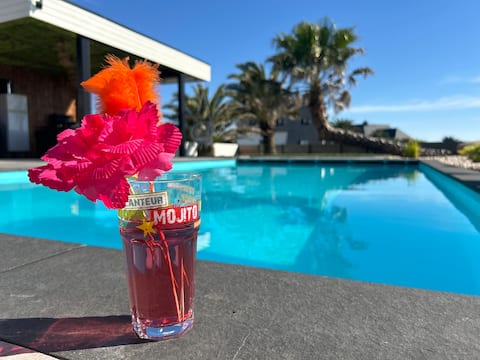 Villa close to the sea