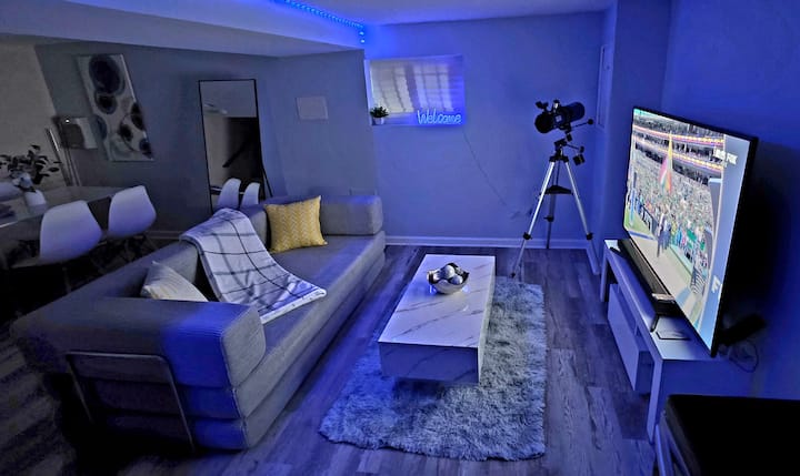 Cozy Getaway With Modern Look & Free Priv. Parking - Silver Spring, MD