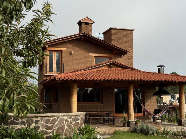 Delterra Rentals managed Airbnb listing 3