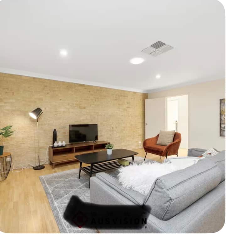 Space Room For You! - Perth