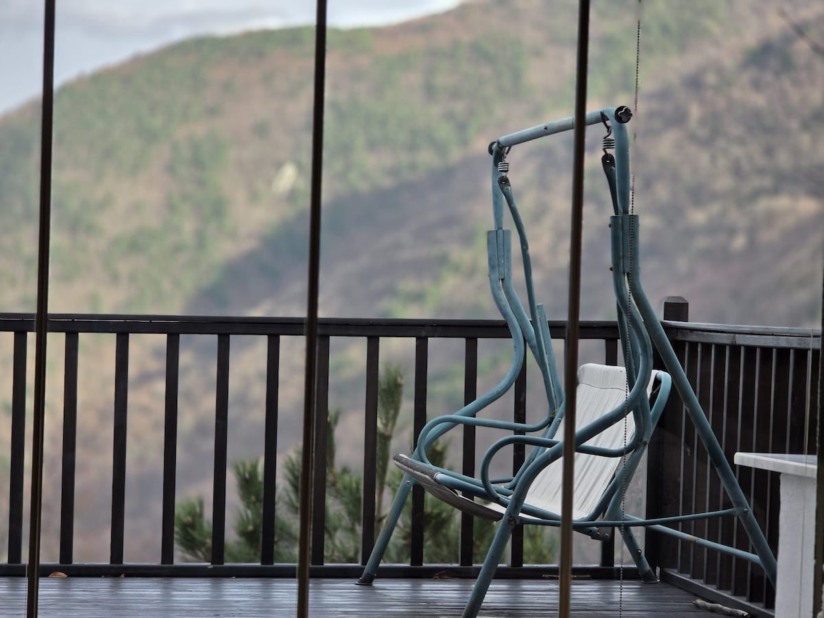 Uludağ ve Bursa manzaralı Lüks Çalıkuşu Dağ Evi