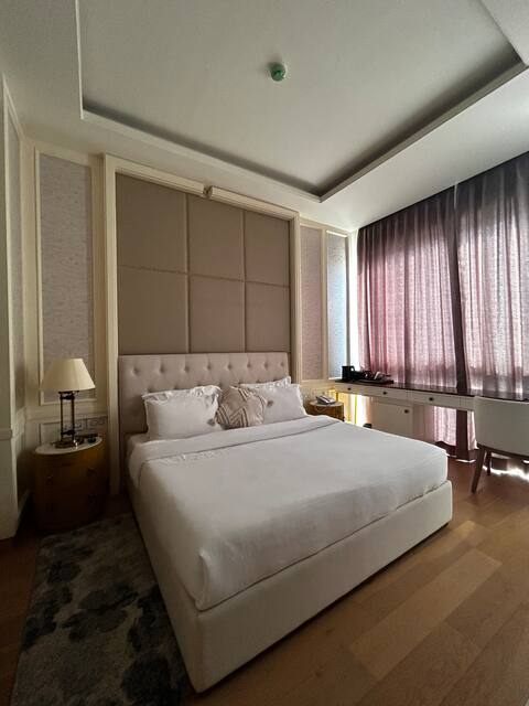 Luxury Leela Residence Studio @ Bangalore