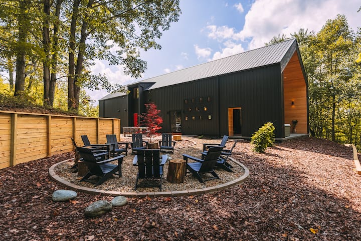 The Goat at Hillside Amble -Escape RM Adventure - Cabins for Rent