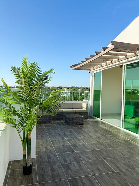 Ocean View Penthouse Apartment