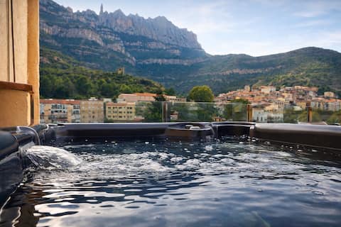 Apartament Montserrat with private hot tub & sauna