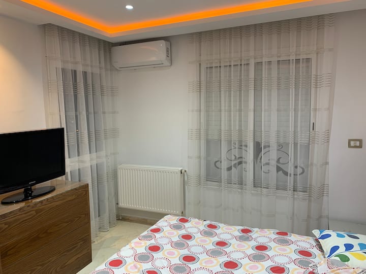 غرفة نوم الوالدين 