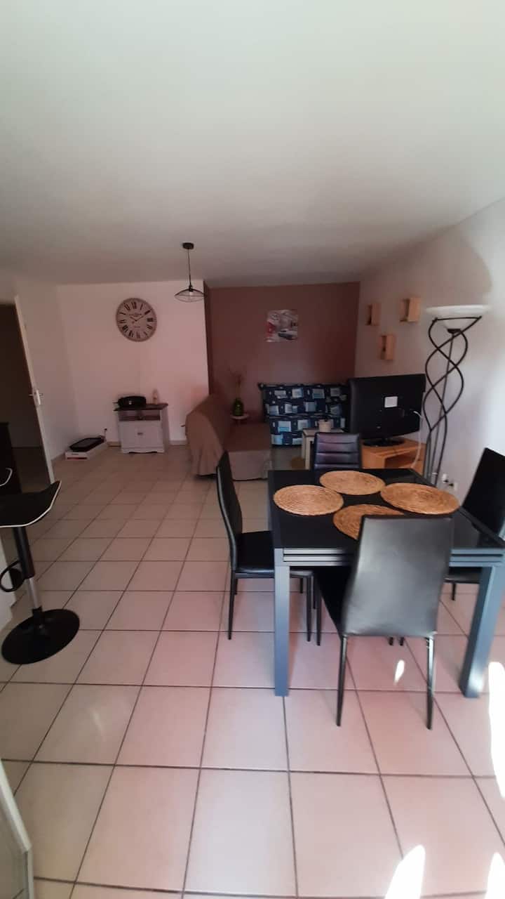 Appartement Entre Terre Et Mer - Thuir