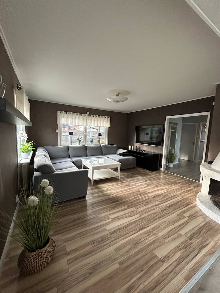 Villa Nära Luleå Centrum - Luleå