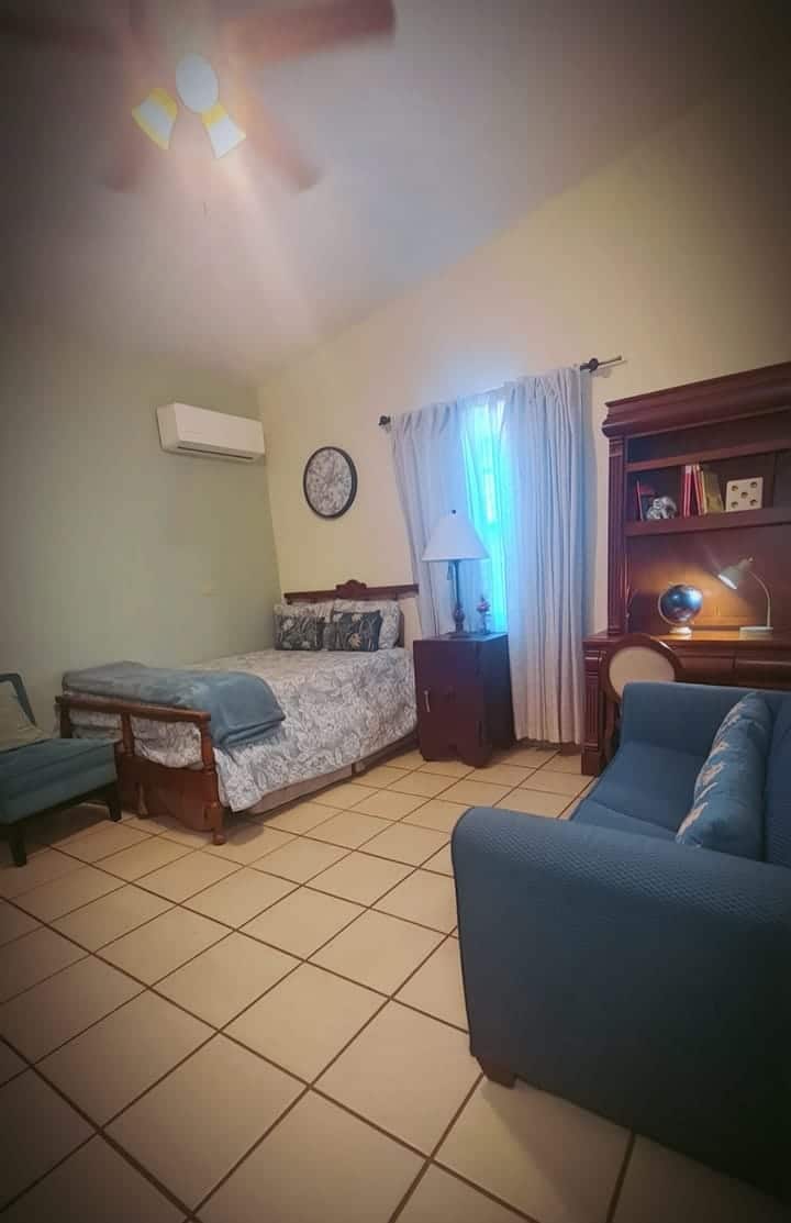 საძინებელი 2