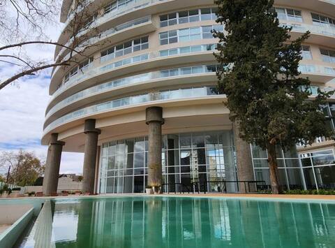 Breathtaking views and pool