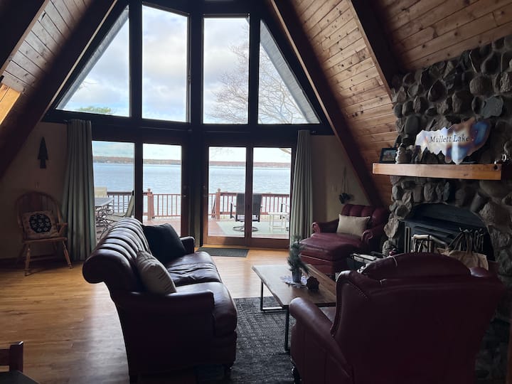 "A Frame Of Mind" On Mullett Lake - Indian River, MI