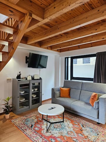 Apartamentos Ciudad Santiago managed Airbnb listing 1