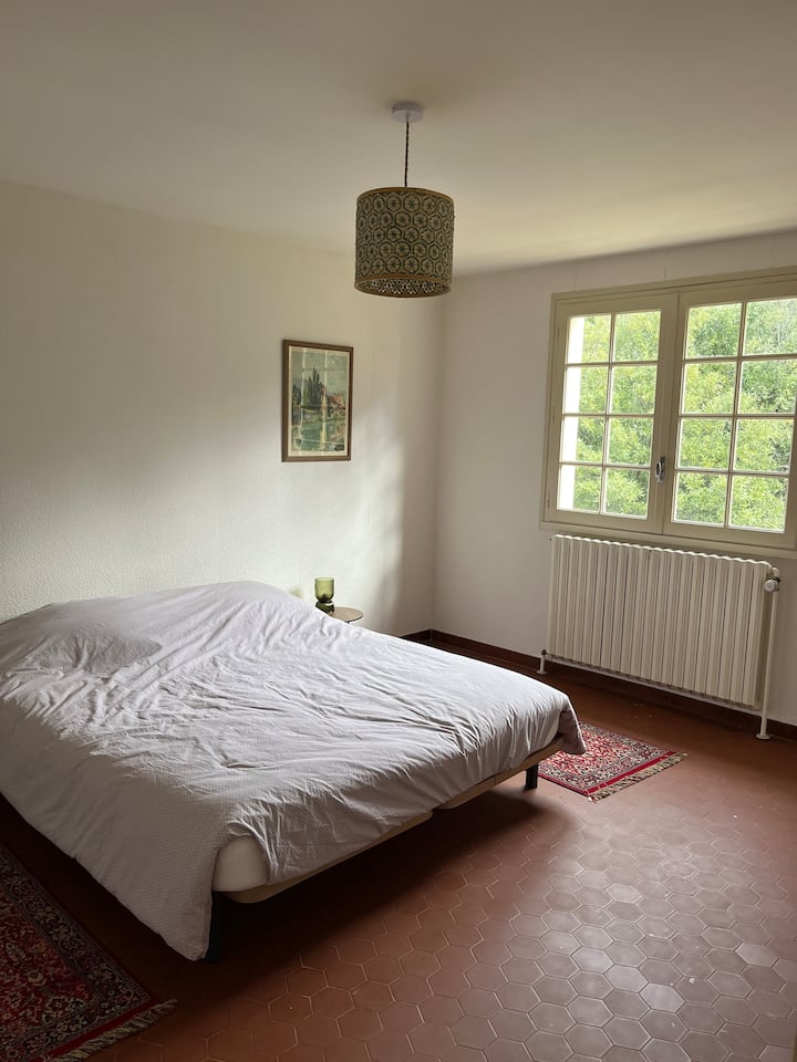 Ndriçim në 160/200