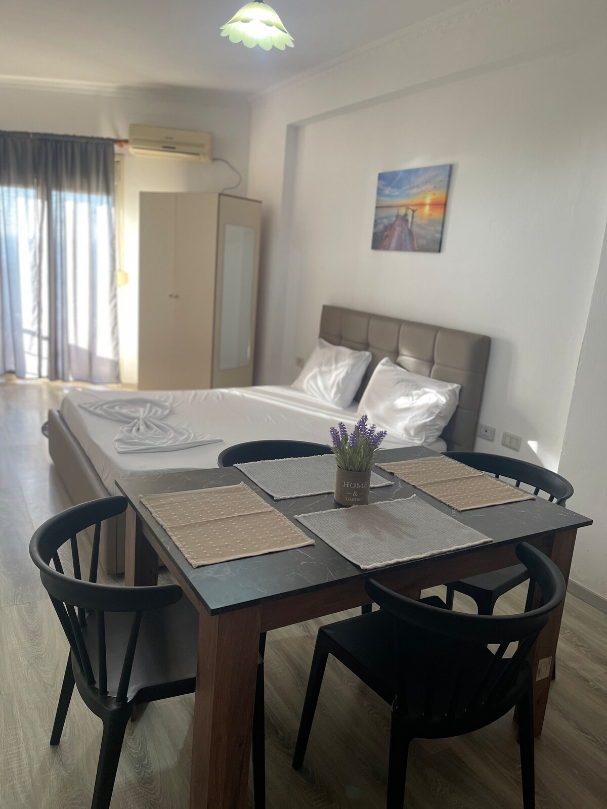 Listing 954966255155925832