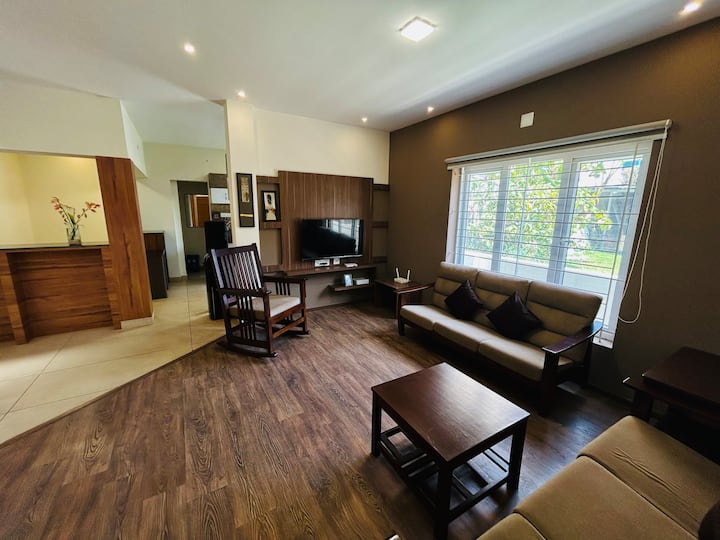 Mellow Mount Luxury Villa In Ooty - Ooty