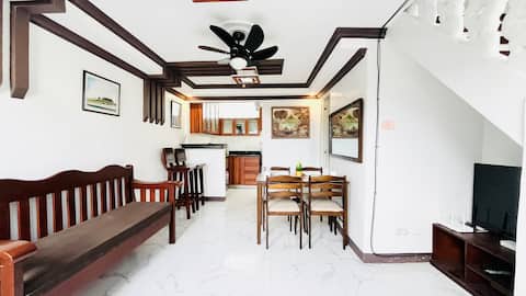 Dana Guesthouse | Tierra Nava, Carcar