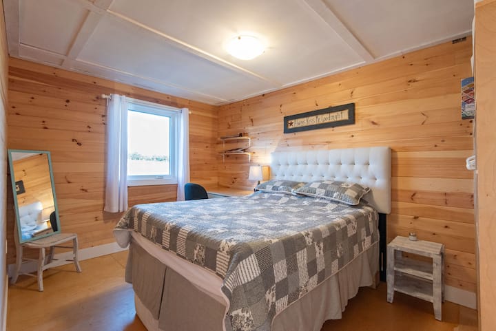 غرفة النوم 2