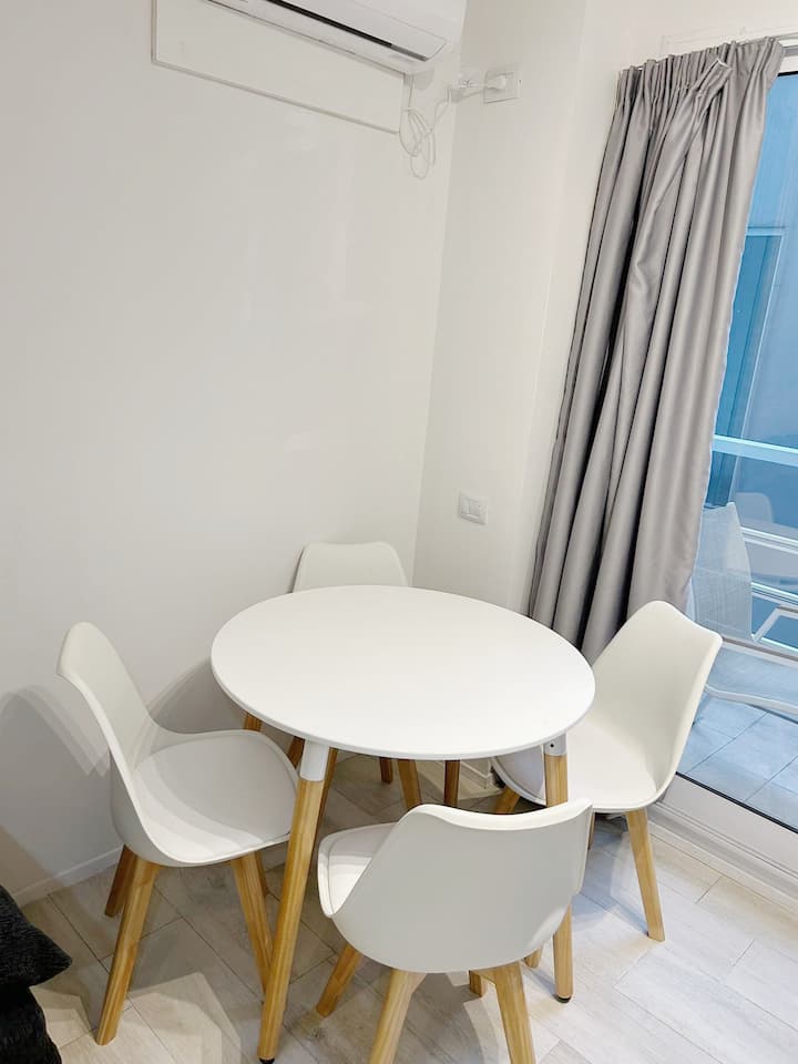 Apartamento de 1 dormitório em Recoleta (Marcelo T. de Alvear 1530)