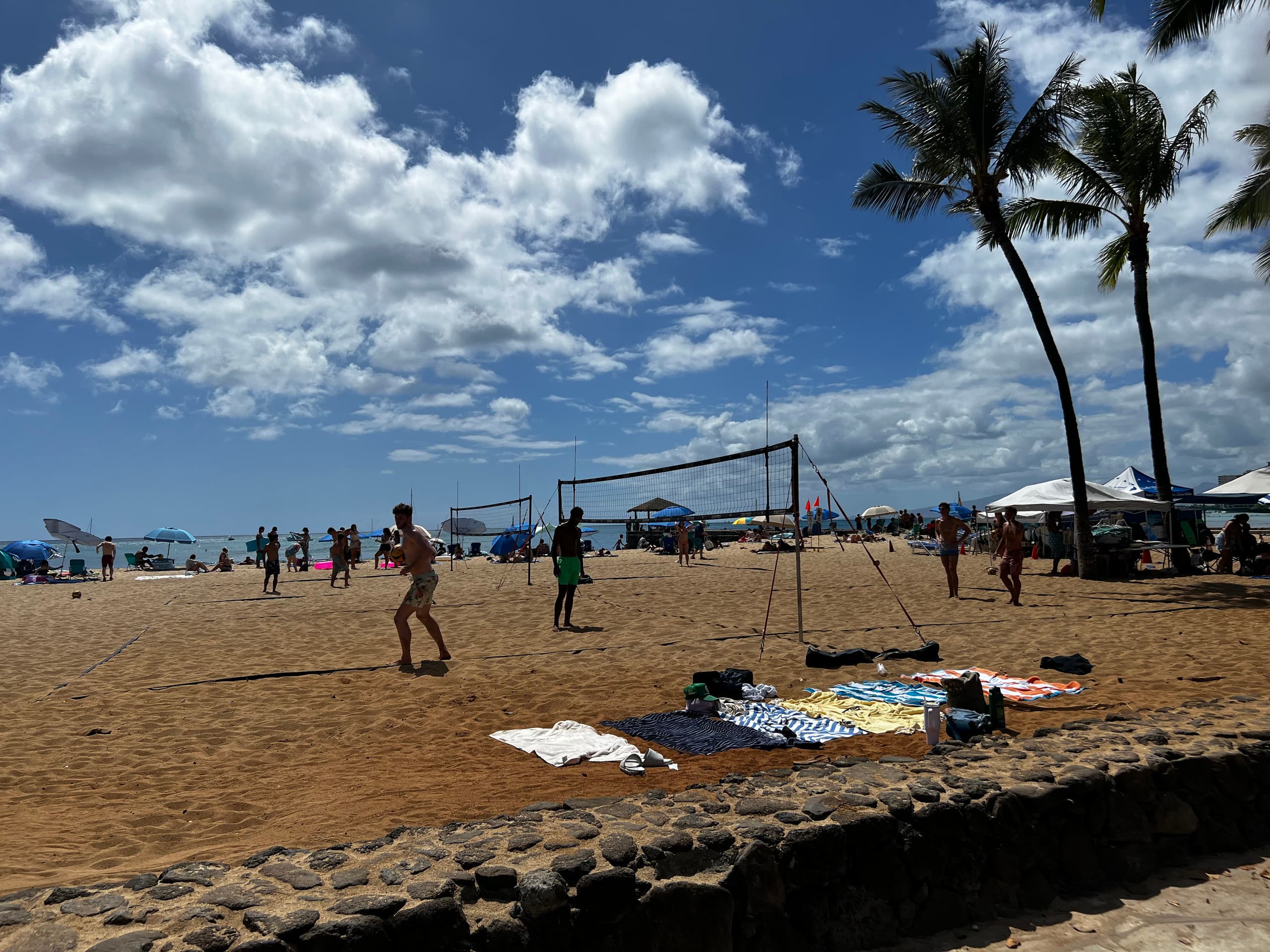Condo in Honolulu · ★4.82 · Studio · 2 beds · 1 private bath - Image 43