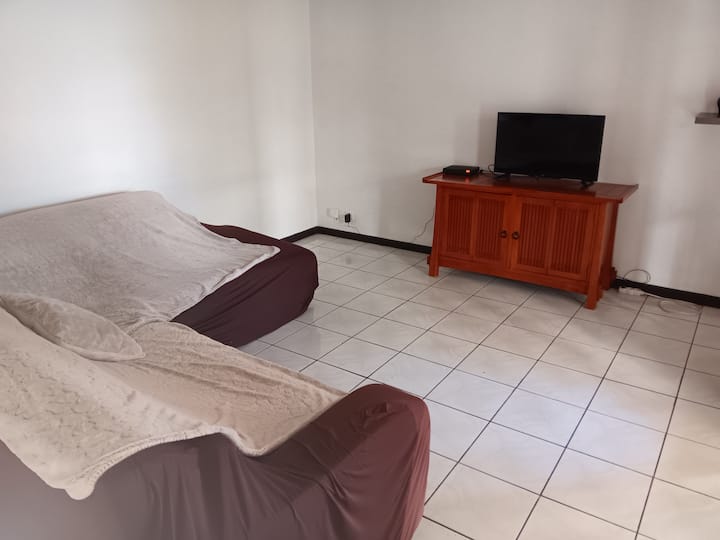 Maison Vue Mer 180°/piscine Entre Lagon Et Maïdo - Réunion