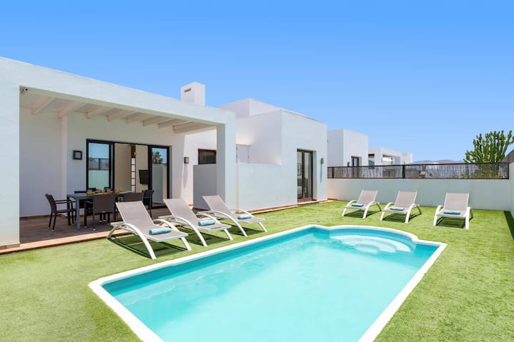 Villa Janubio By Villa Plus - Playa Blanca