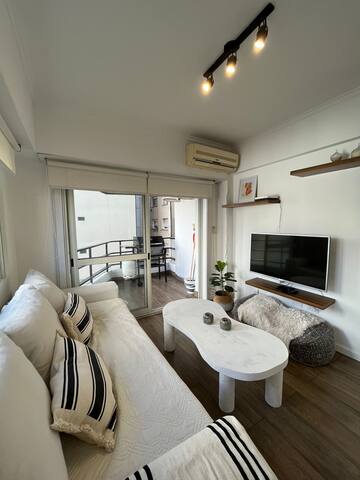 Costa Bond Properties managed Airbnb listing 1