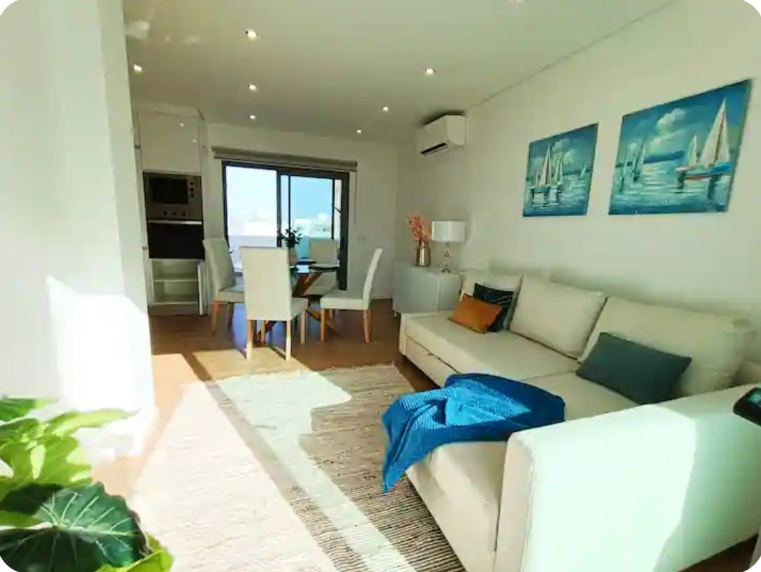 Top Airbnb: Sunshine Apartment em Olhão