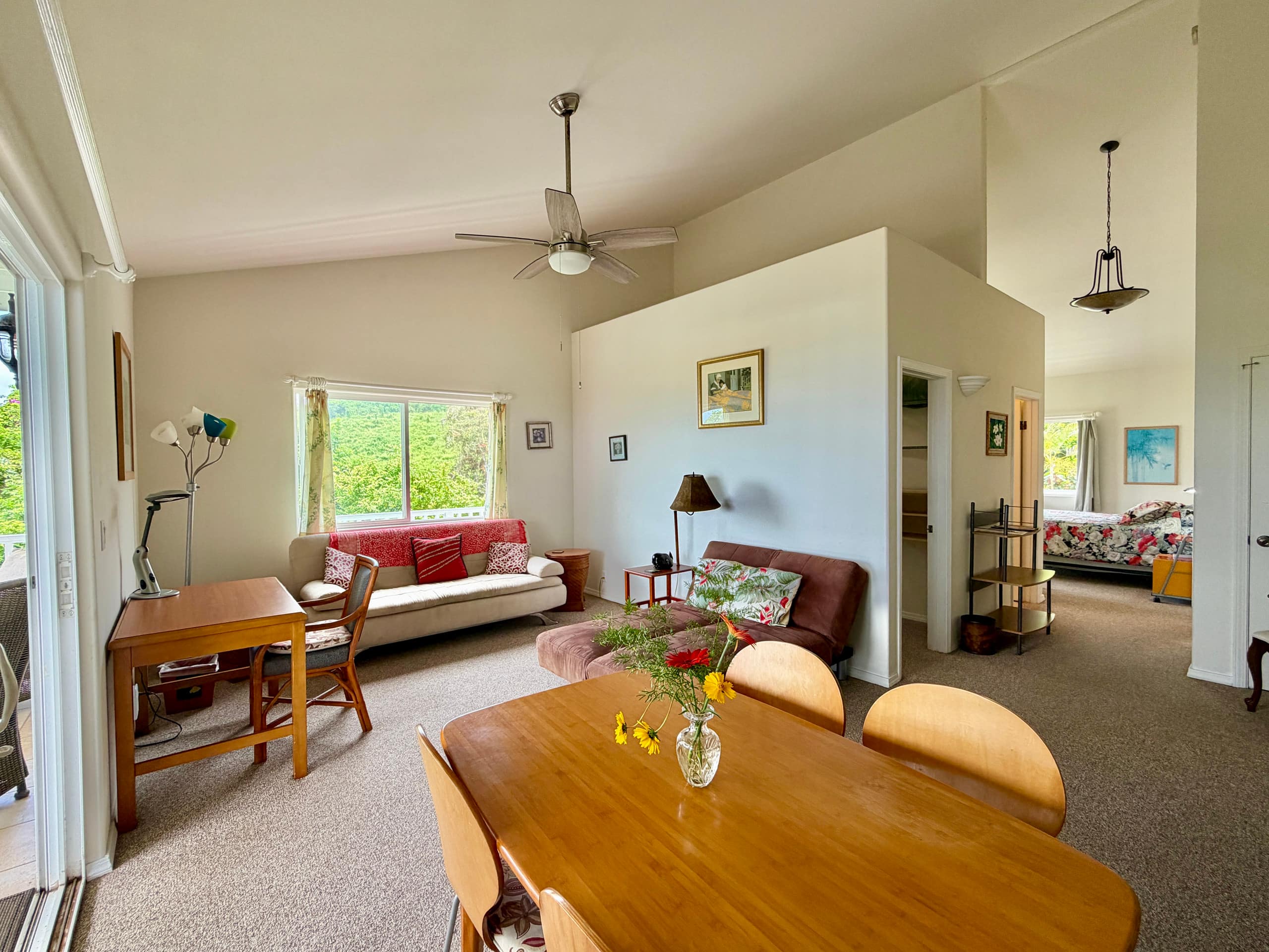 Home in Kailua-Kona · ★4.92 · 1 bedroom · 3 beds · 1 private bath - Image 4