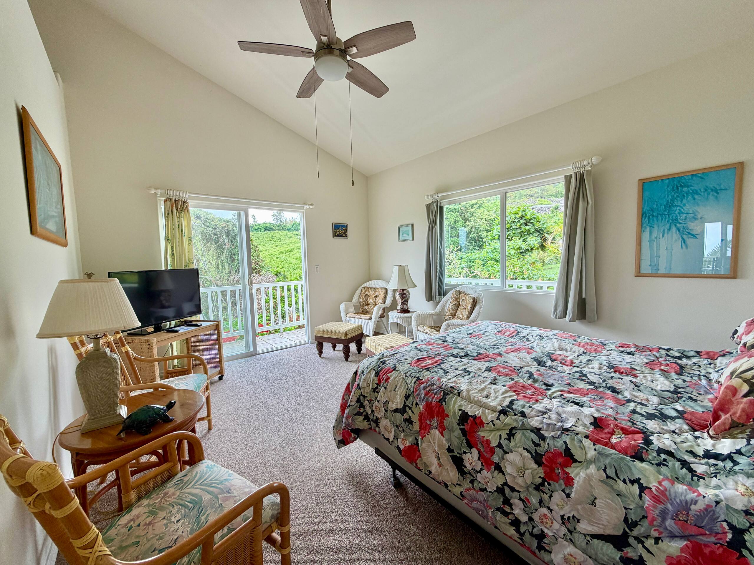 Home in Kailua-Kona · ★4.92 · 1 bedroom · 3 beds · 1 private bath - Image 1