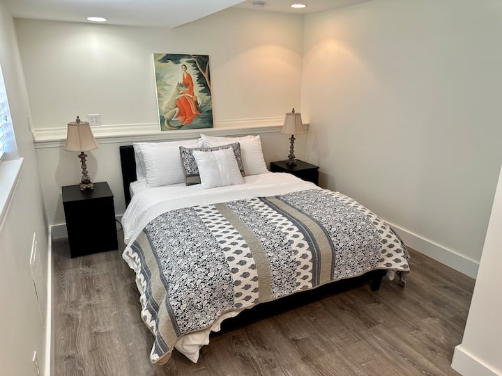 Bedroom 3 - Queen size bed 