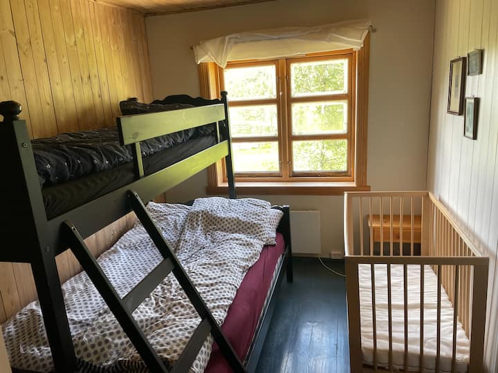 Dhomë gjumi 4