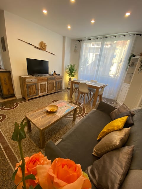 Annonce Airbnb populaire: Mentonnaise house apartment - air conditioning à Menton