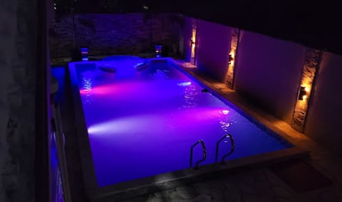 Luxury villa with pool and view in Bayaguana