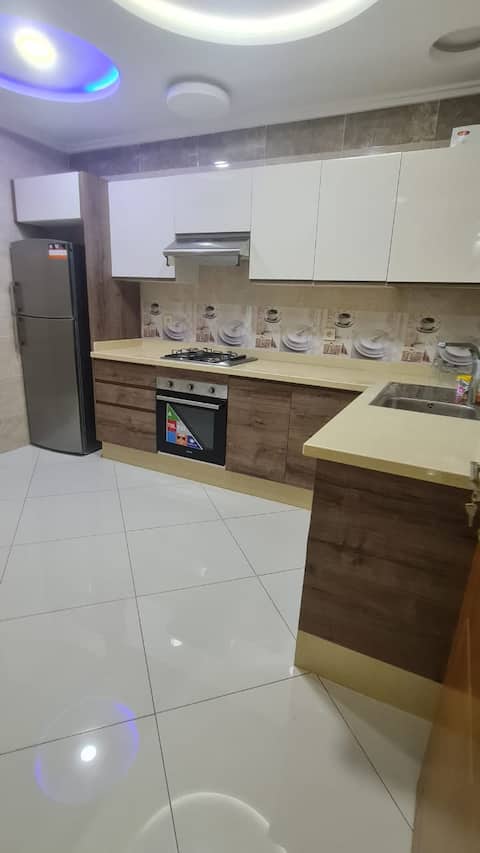 Appartement 3 kamers tetouan-Azla strand 300 meters