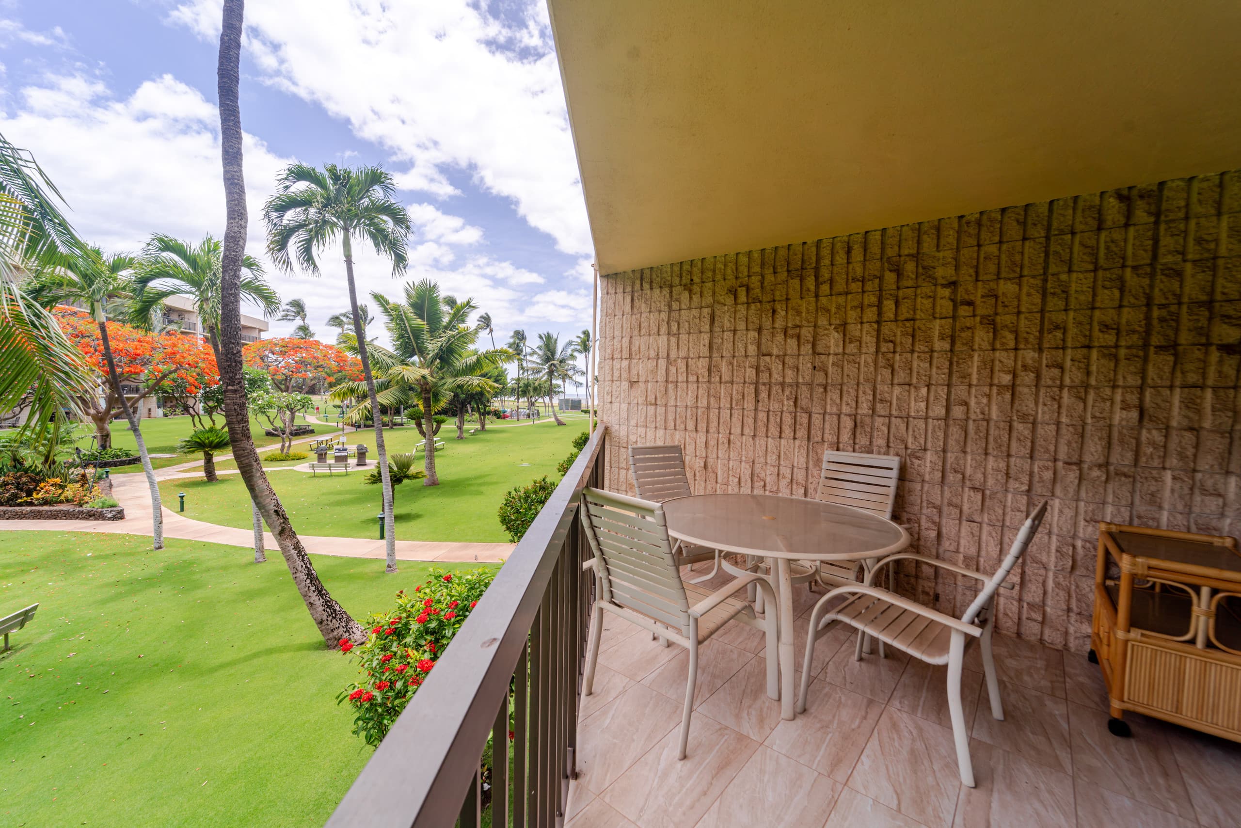 South Maui Beach Front Condo - Image 48