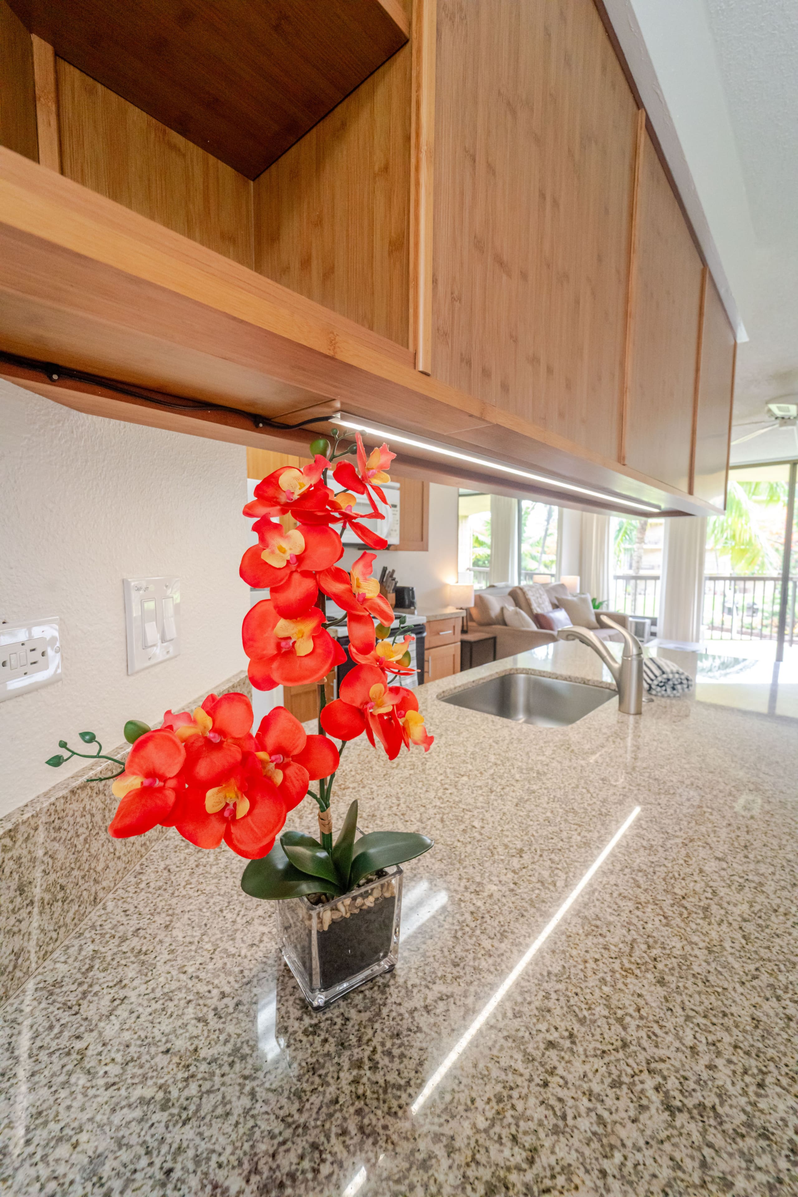 South Maui Beach Front Condo - Image 21