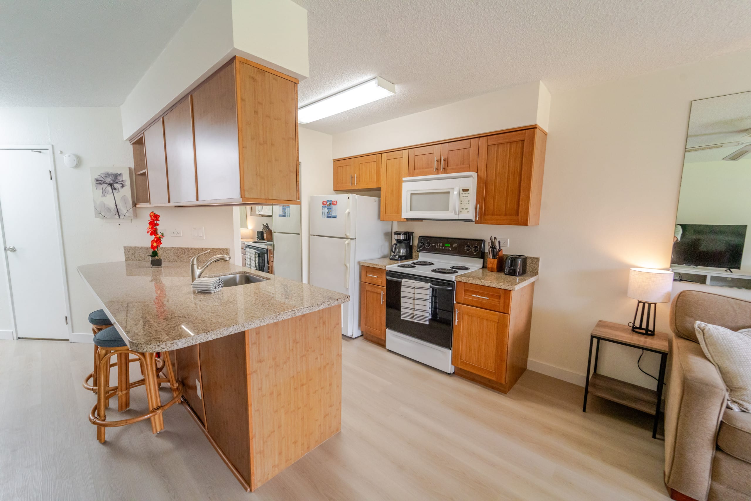 South Maui Beach Front Condo - Image 17