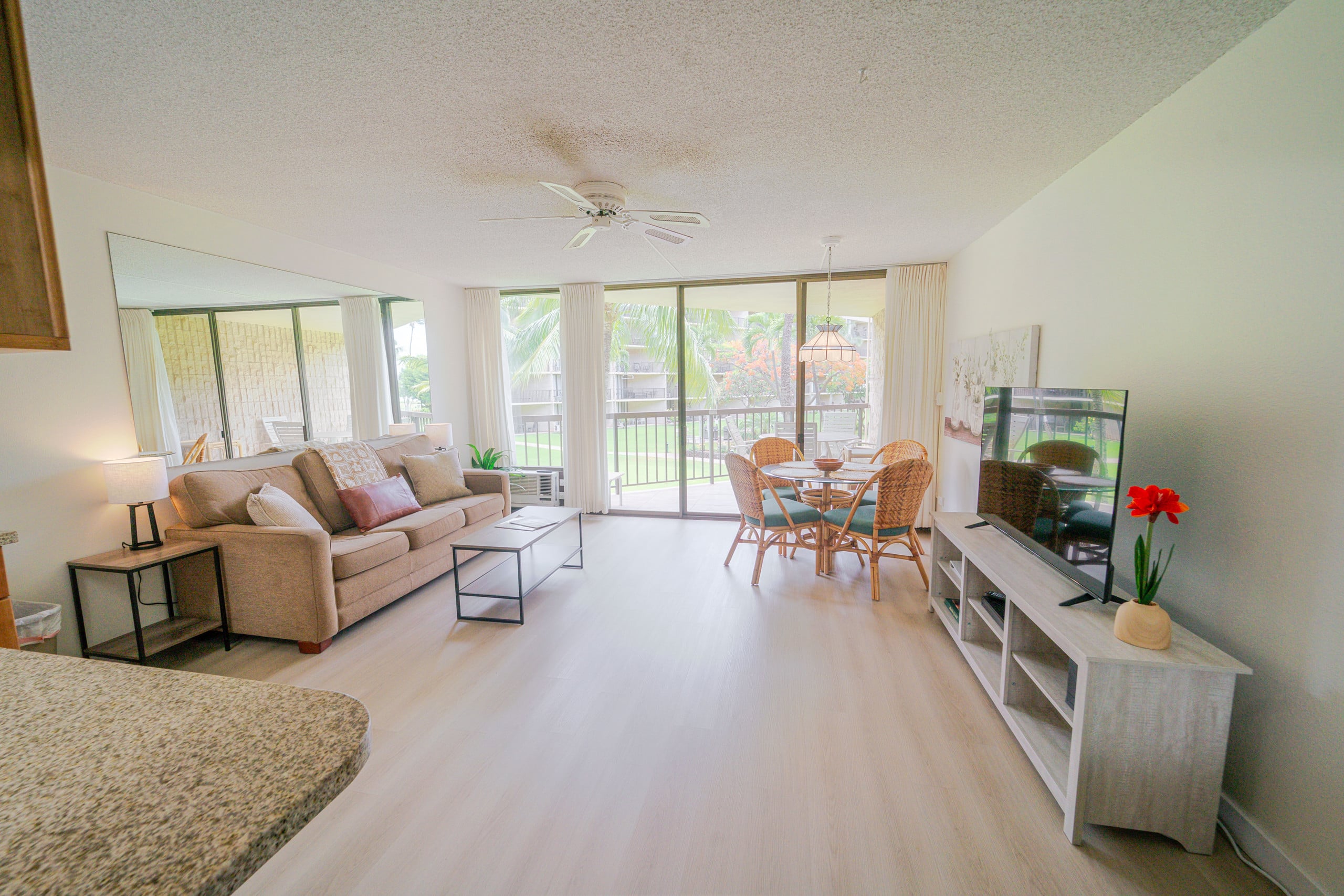 South Maui Beach Front Condo - Image 2