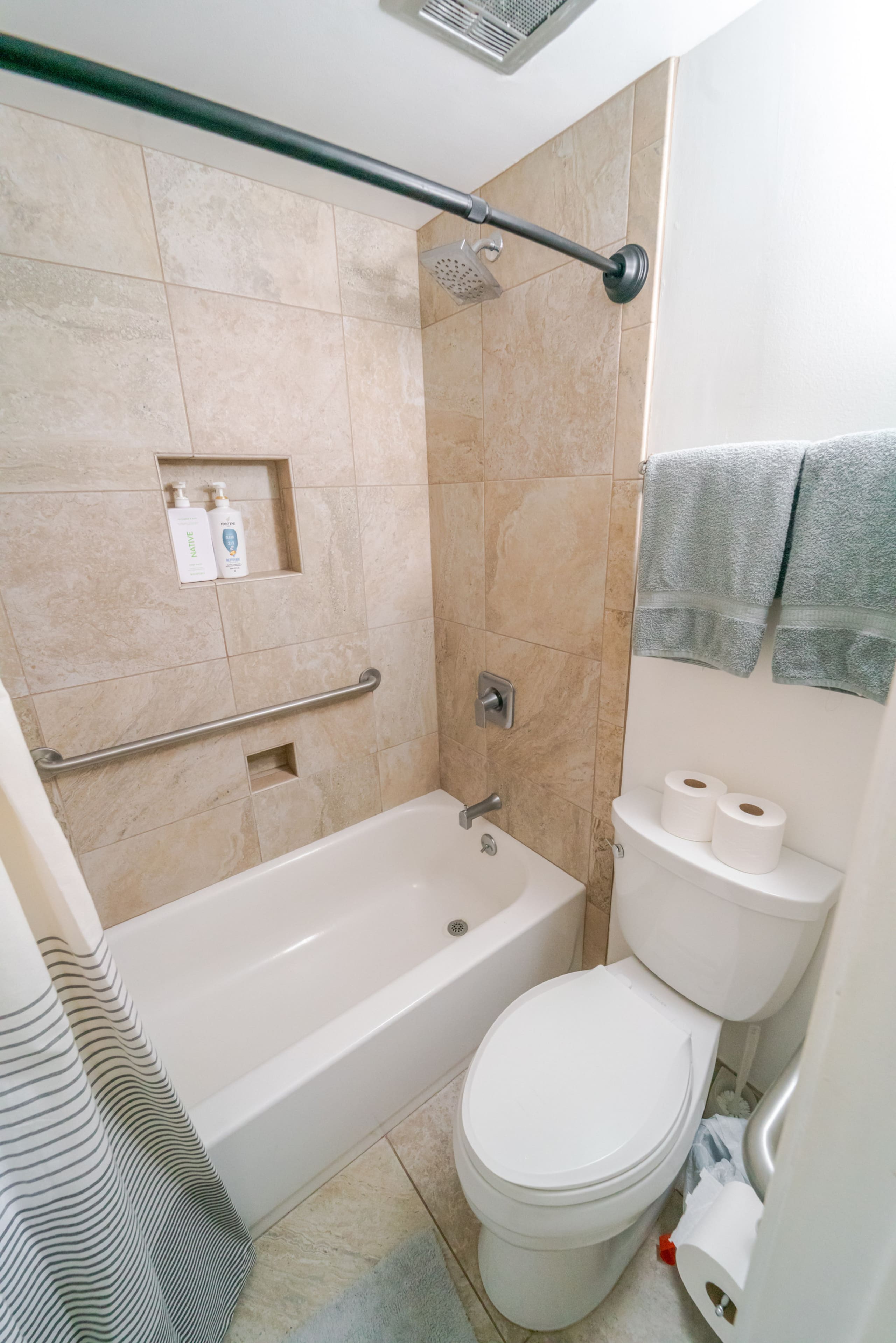 South Maui Beach Front Condo - Image 35