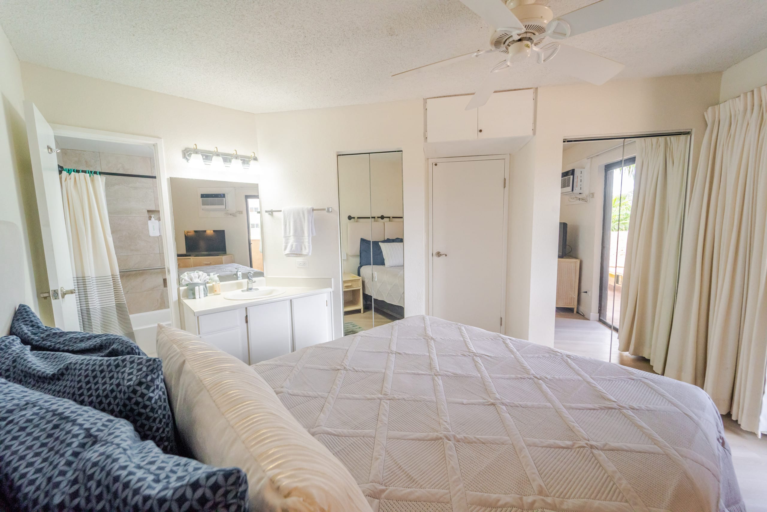 South Maui Beach Front Condo - Image 31