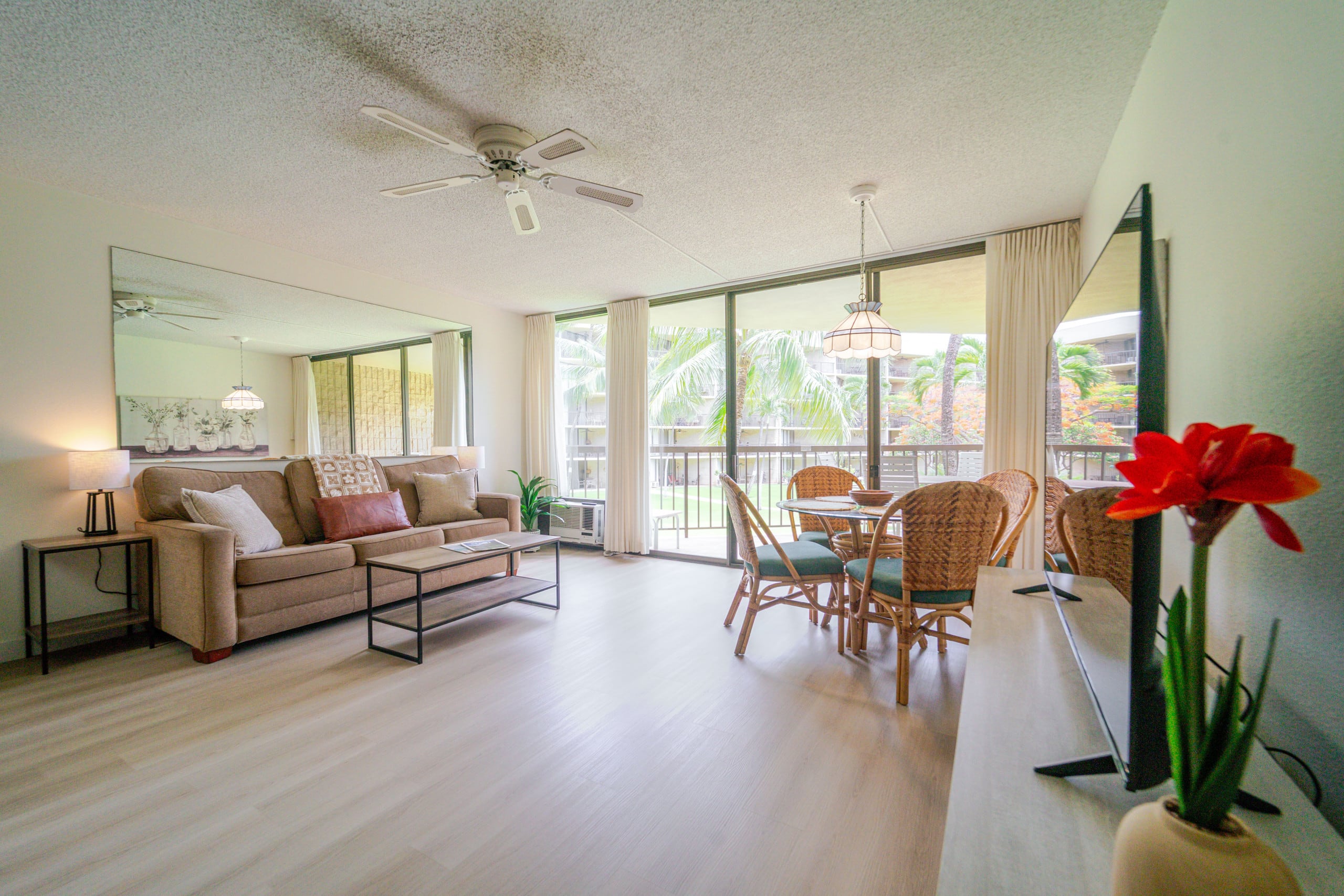 South Maui Beach Front Condo - Image 3