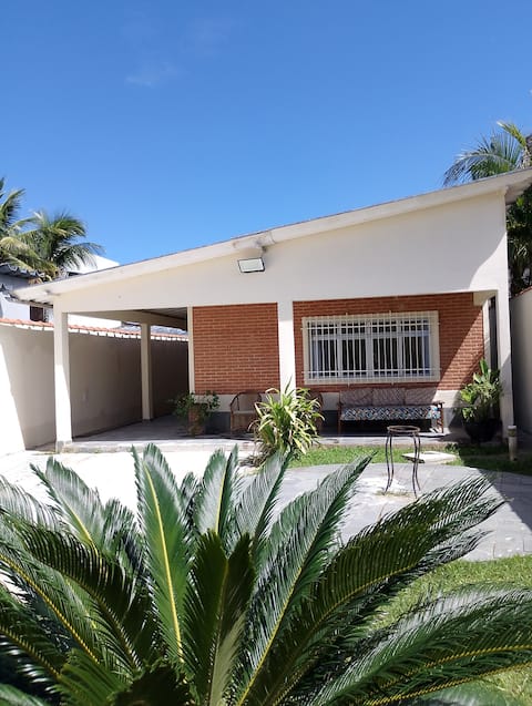 Top performing Airbnb: Beach House/Boracéia 1 in Bertioga