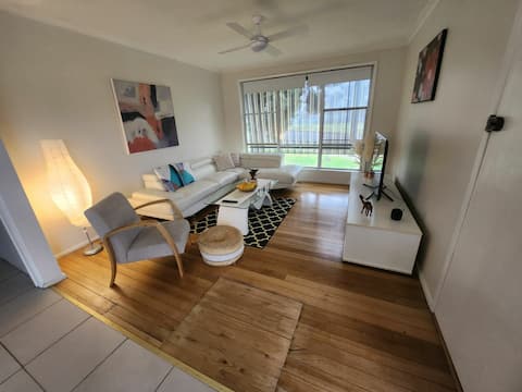 Blue House on Murray River