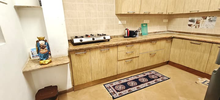 Kitchenette image 1